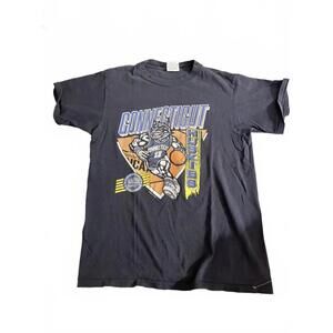Vintage 90s UCONN Huskies Basketball T-Shirt-Made in US-Single Stich-Large